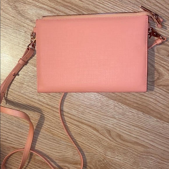 Dagne Dover Handbags - NEW Dagne Dover Pomelo Essential Wallet